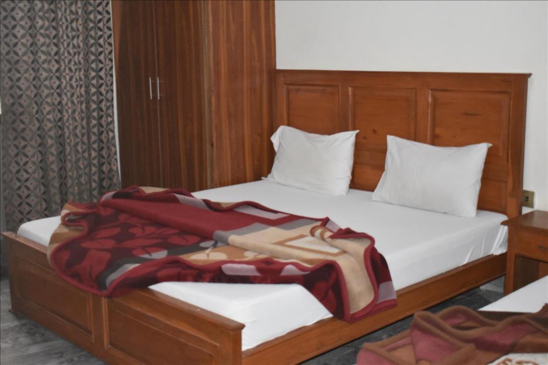 Hotel Al Hamrah Islamabad Exteriör bild